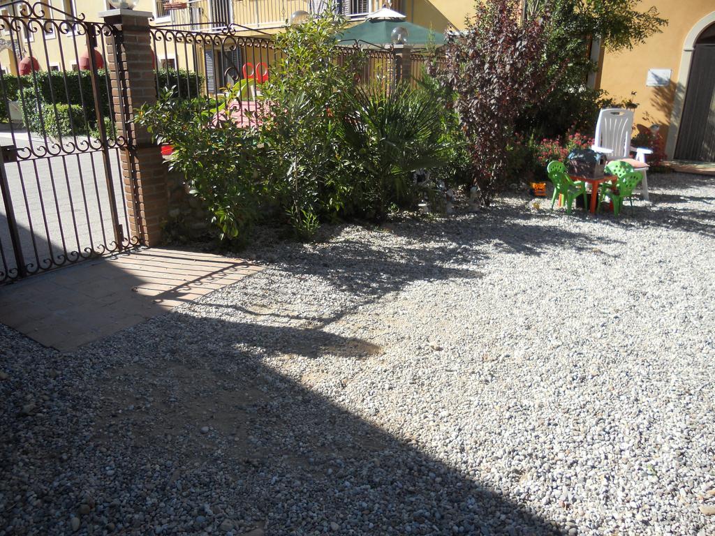 Villa Agriturismo Le Mura Del Gherlo à Valeggio sul Mincio Extérieur photo